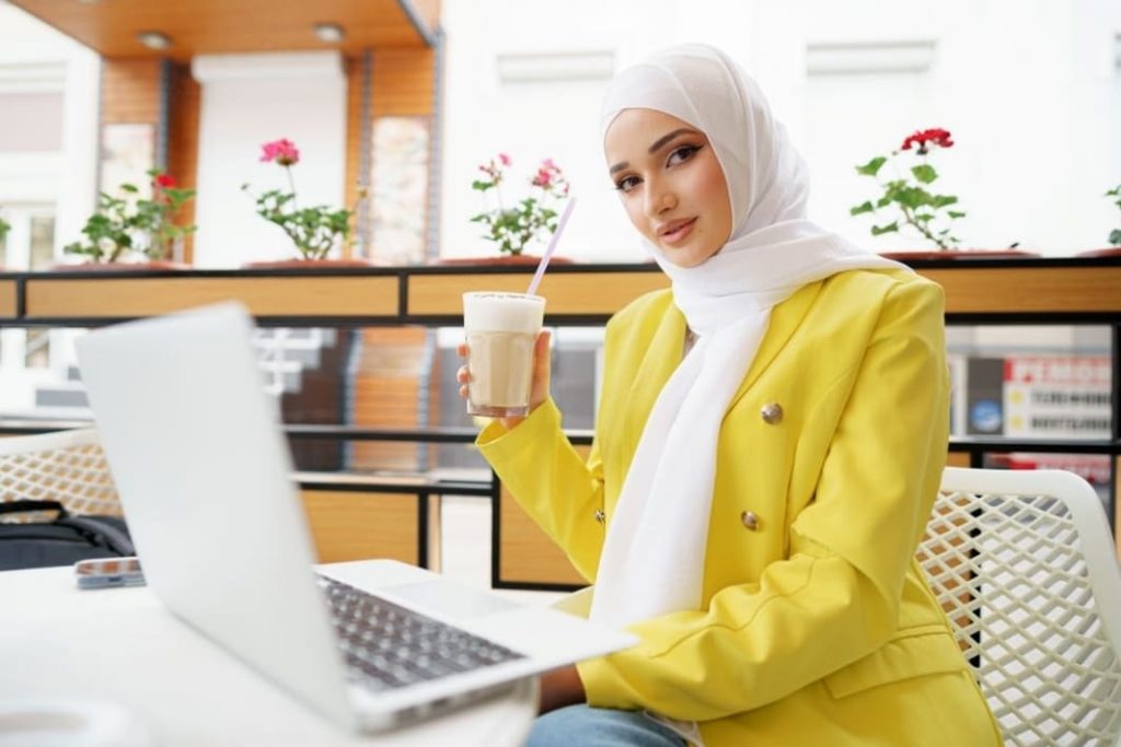 Regulasi bisnis digital
