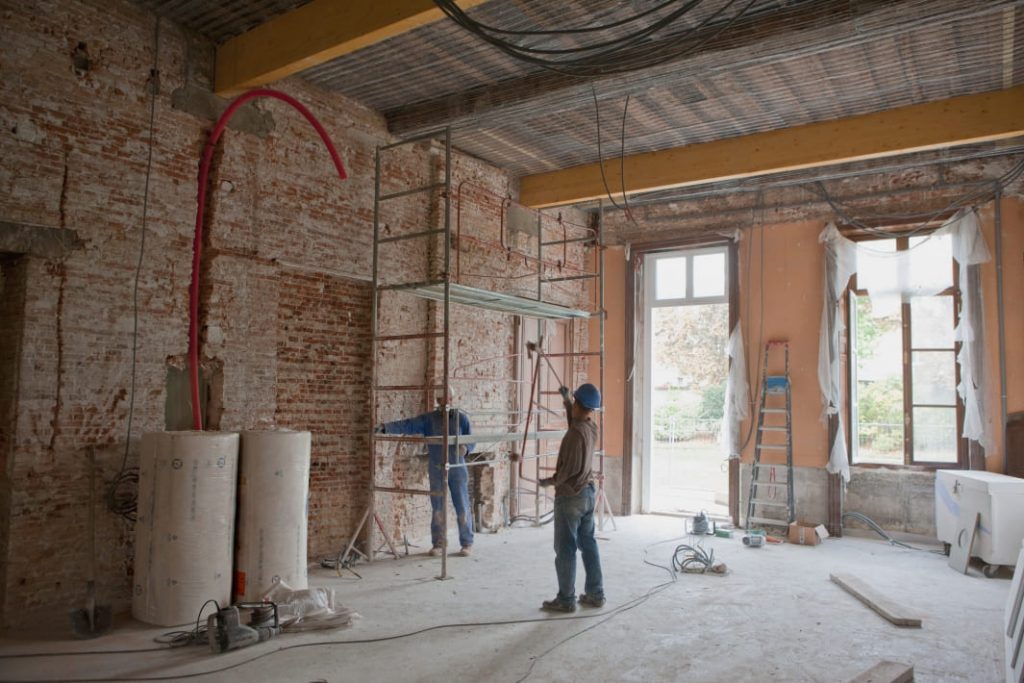 renovasi rumah