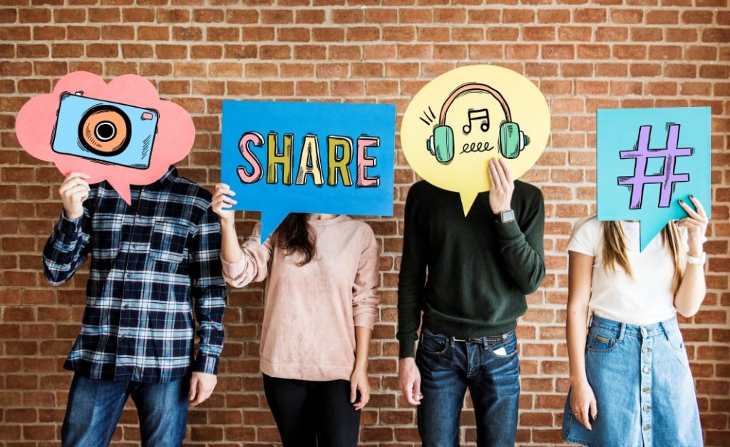 Oversharing di media sosial