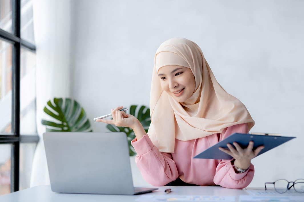 Mengatur Keuangan